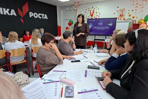 Новые смыслы в развитии дополнительного образования региона обсудили на стратегической сессии в Чулыме